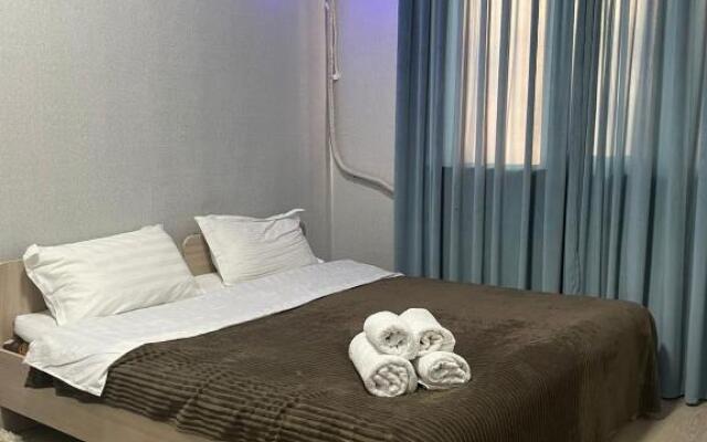 Baikonyr Apartments, 2 rooms in the heart of Almaty