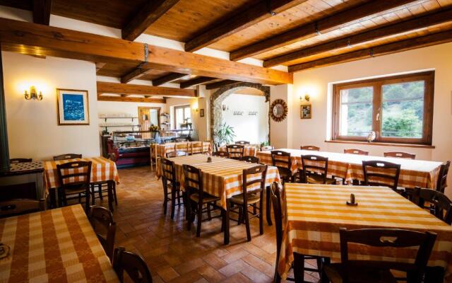 Al Peschio Pizzuto Agriturismo