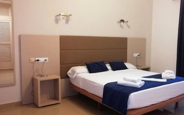 Hotel Roca Bella