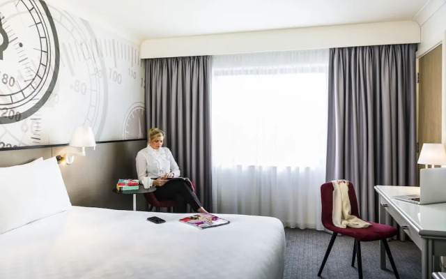 Mercure Dartford Brands Hatch Hotel  Spa