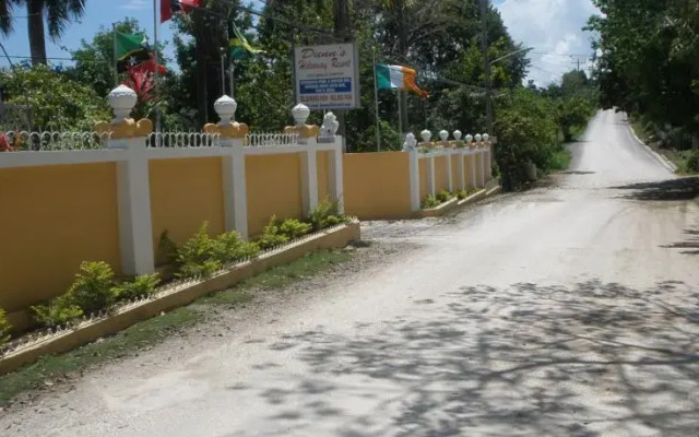 Dunn's Villa Resort