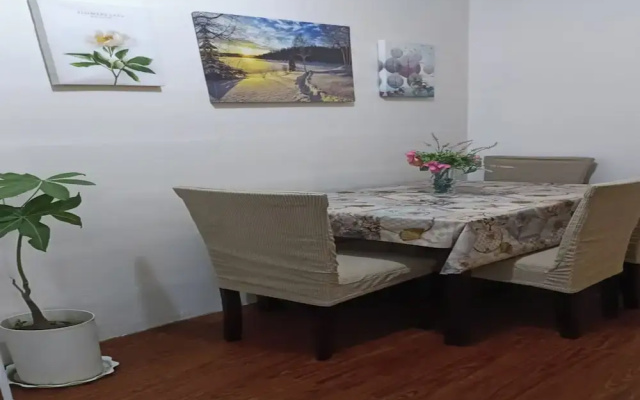 Amigas Transient House