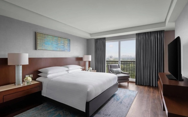 Manila Marriott Hotel at Newport World Resorts
