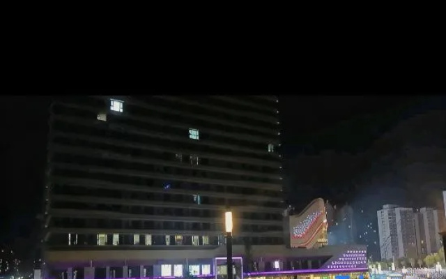 Yuansu Hotel (Wuyue Plaza) – Exterior – Zhengzhou