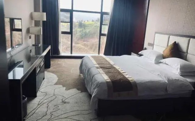 Gezi Hua Grand Hotel
