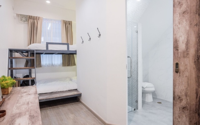 Hide and Seek Boutique Hometel