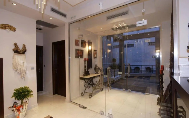 Dellagio Hotel