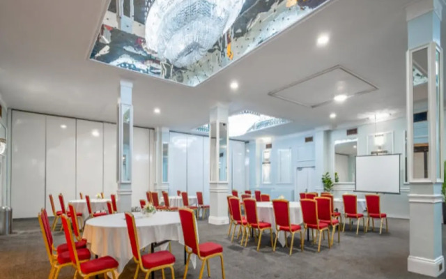 Britannia Sachas Hotel