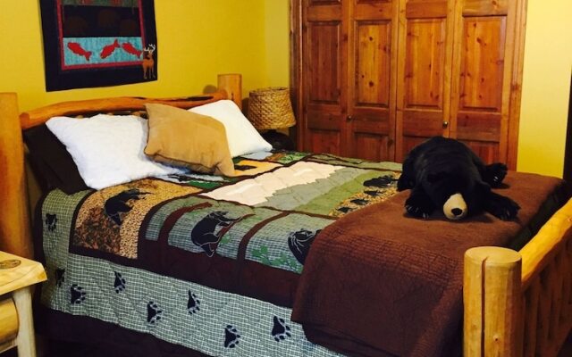 Two Bears Inn Bed & Breakfast
