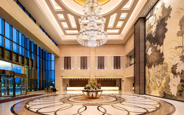 Wyndham Xinyang Downtown