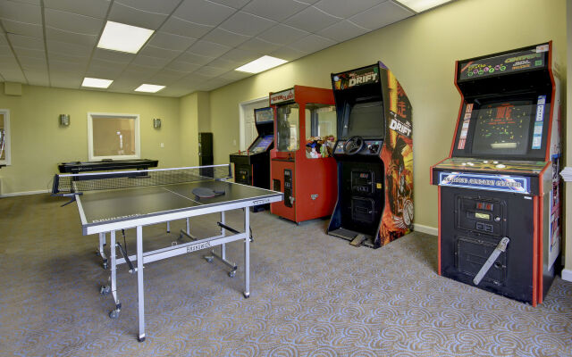 Coastal Palms Inn & Suites
