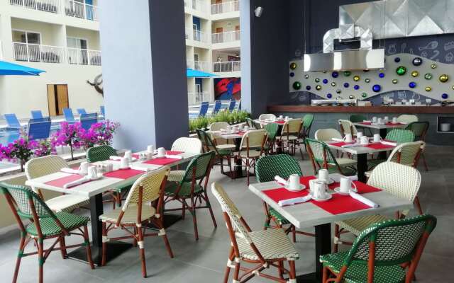 Decameron La Marina Guayabitos, Ramada All-Inclusive Resort