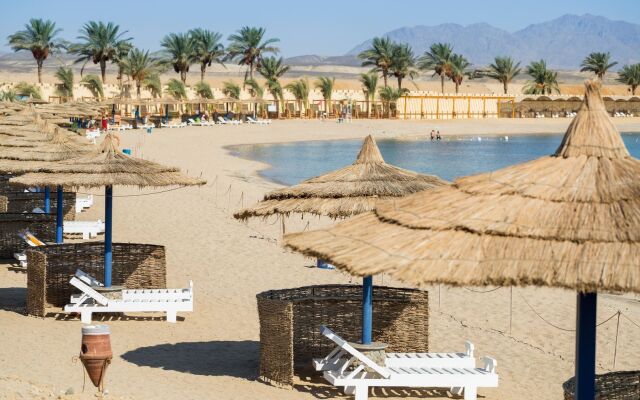 Coral Sun Beach