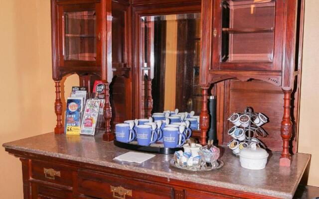 Iron Horse Inn