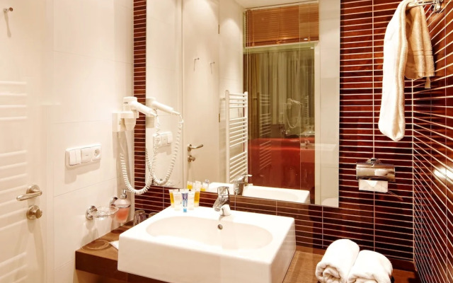 Hotel Green Paradise