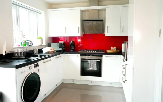 New Build Dickins Heath