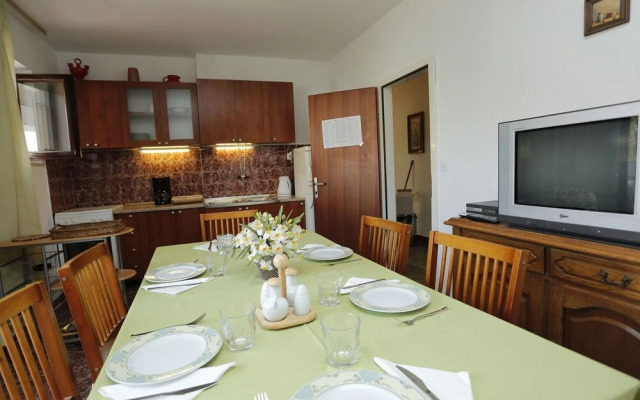 Mira - 50 m From Beach - A1