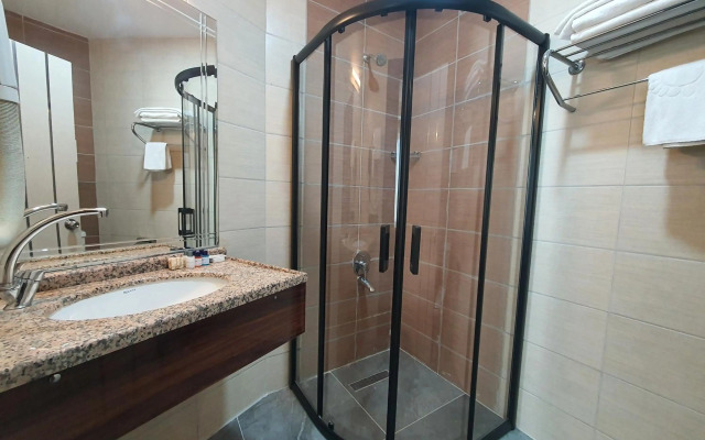 Sapanca Aqua Wellness Spa Hotel & Aqua Park