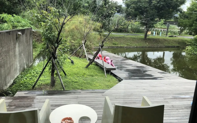 God Island Bed and Breakfast