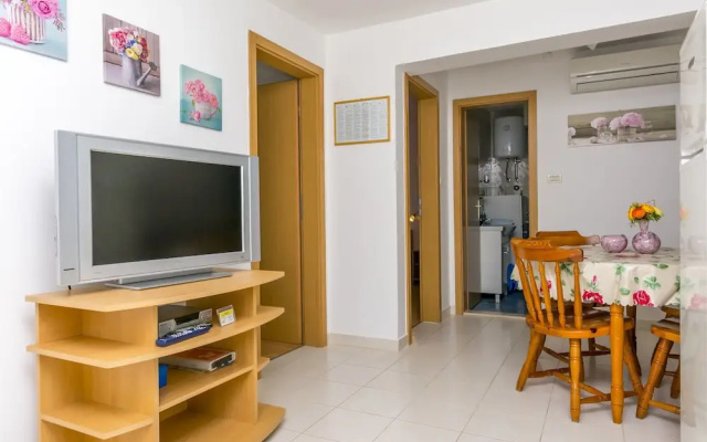 Apartment Bakovic