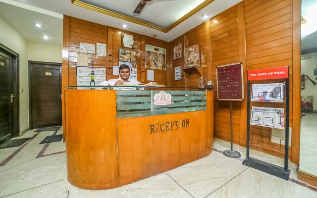 Hotel Pushpak Palace