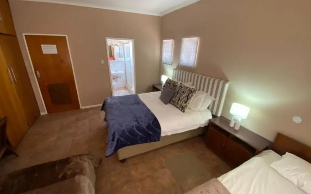 Aranos Hotel