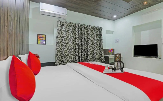 Oyo Flagship 92819 Hotel Surbhi G House