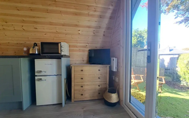 Beautiful and Cosy Pod Saintives