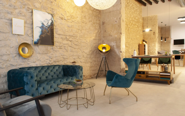 MyFlats Luxury Downtown