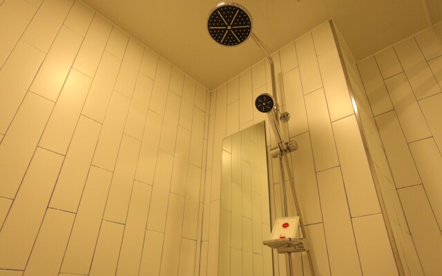 Hotel Yaja Guri Sutaek