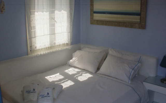 Blue Harmony Apartments