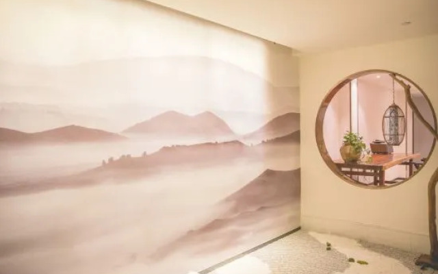 Homeinn Plus Hotel (Shanghai Dapuqiao)