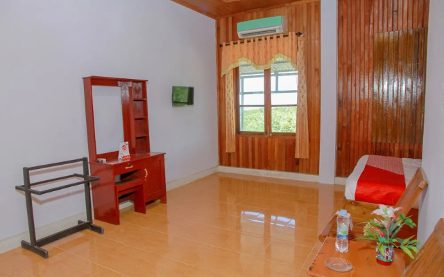 OYO 1278 Wina Beach Hotel