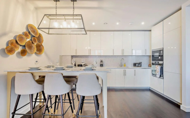Thornes House Apartments