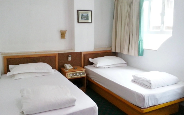 Man Va Hotel