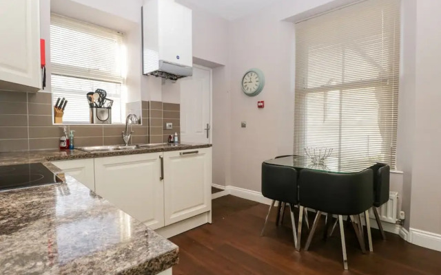 Carlton House Apartment 1