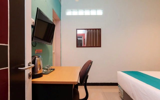 Sans Hotel Finest Medan