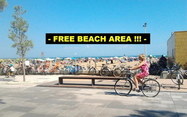 Lucerna Apartments at Sabbiadoro Beach