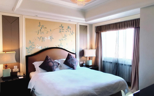 Ramada Plaza Tian Lu