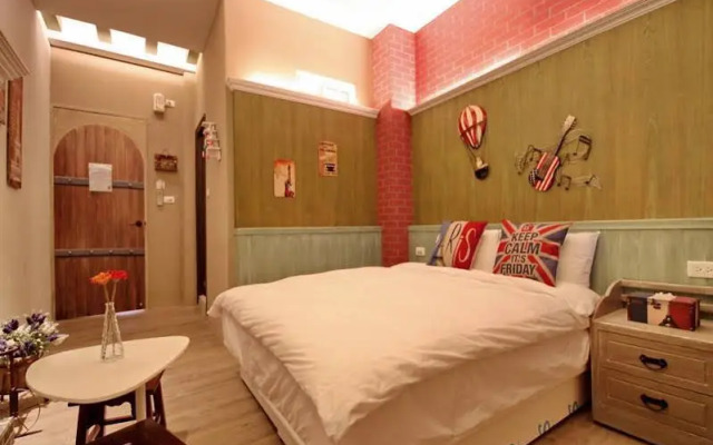 Full House Bed and Breakfast - Greece