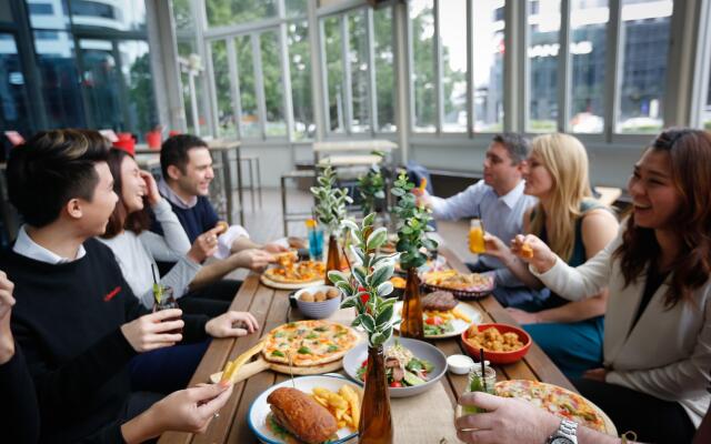 Crowne Plaza Sydney Airport by IHG