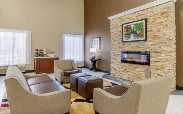 Quality Inn & Suites Lexington South