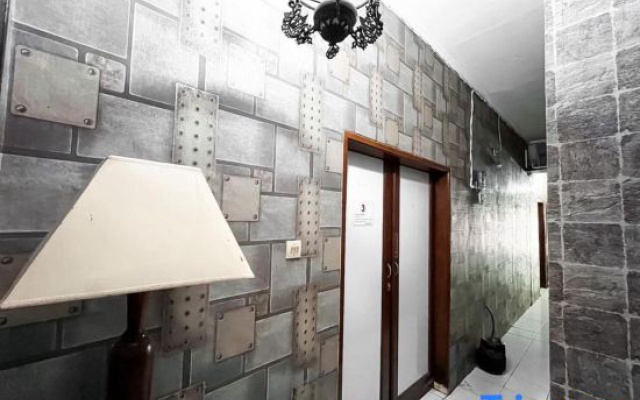 Modom Residence