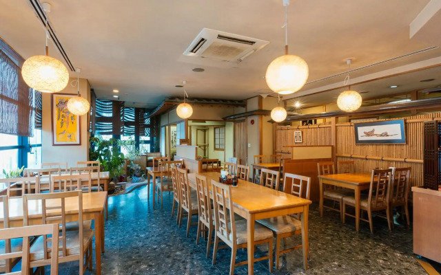 Hotel New Century