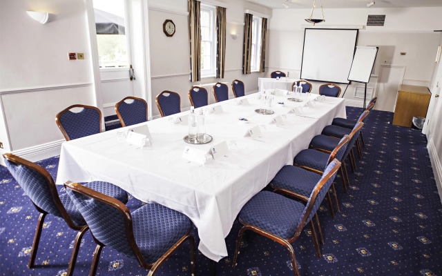 Best Western Chilworth Manor Hotel