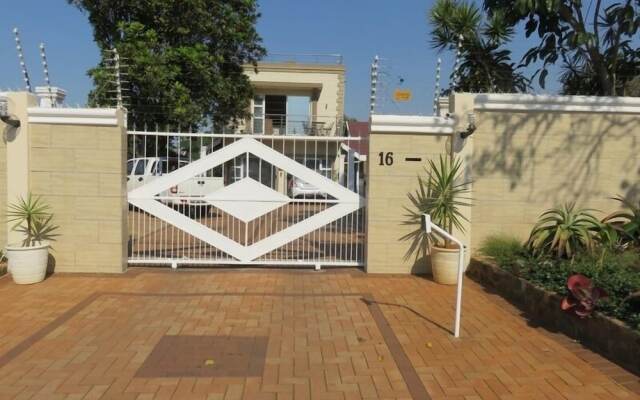 Umhlanga Backpackers