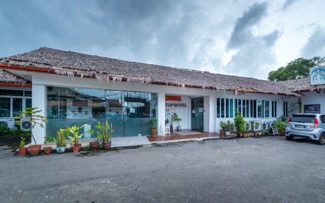 Hilltop Hotel by OYO Rooms