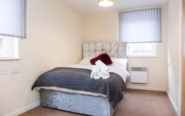 2 Bedroom Apartment With Parking
