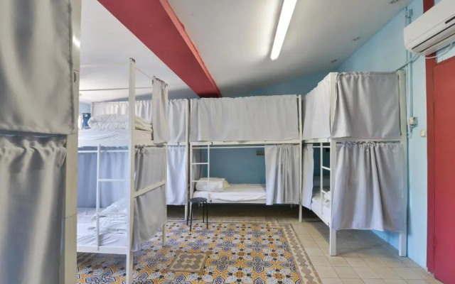 Roger's House Tel Aviv Hostel