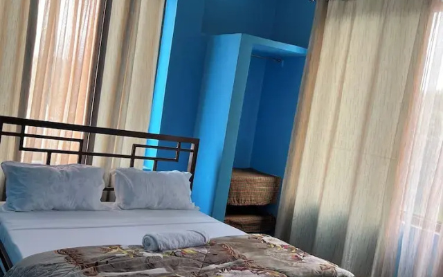 Kilimanjaro Smiley Inn